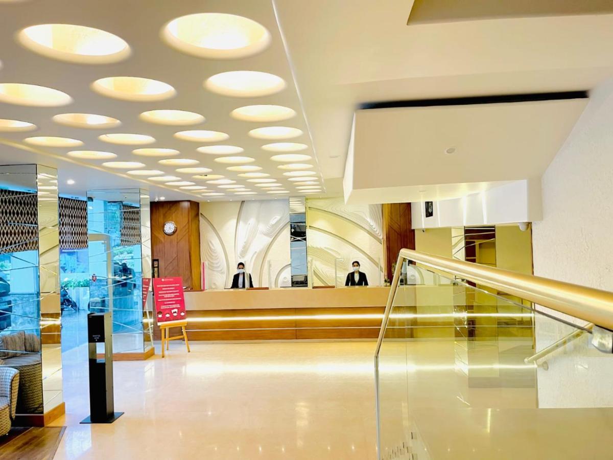 Hotel Centre Point Нагпур Экстерьер фото